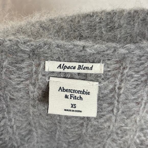 Abercrombie & Fitch Grey Alpaca Wool Cropped Sweater Size XS - Picture 3 of 4
